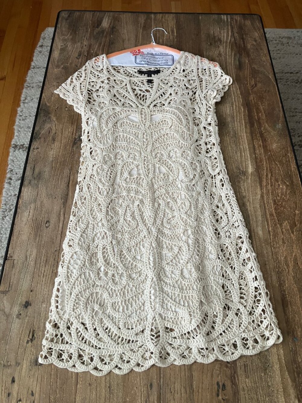 BCBG Vintage Beige Crochet Mini dress RN 80734 CA 31458